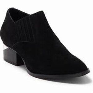 NWOT Steve Madden Barnett Leather Suede Low Heel Ankle Bootie